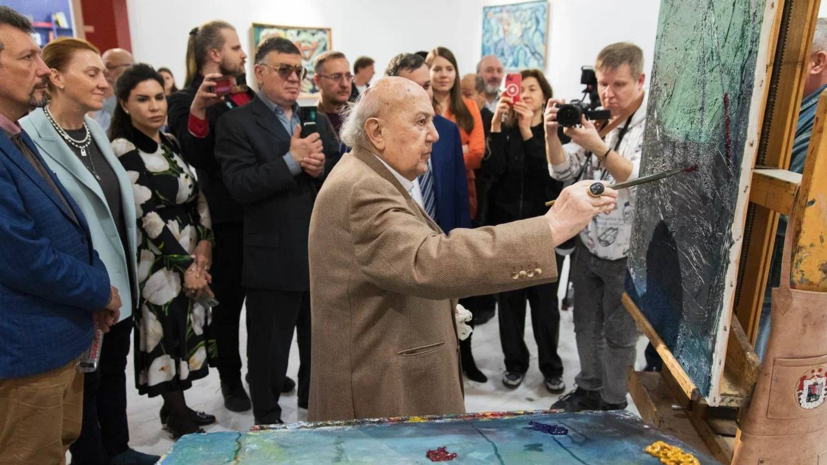В Москве проходит выставка «Солнечный сад» в честь 90-летия Зураба Церетели