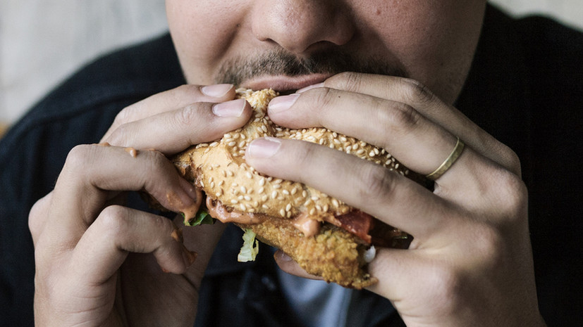 Диетолог Разаренова рассказала, как выбрать наименее вредное блюдо в фастфуде