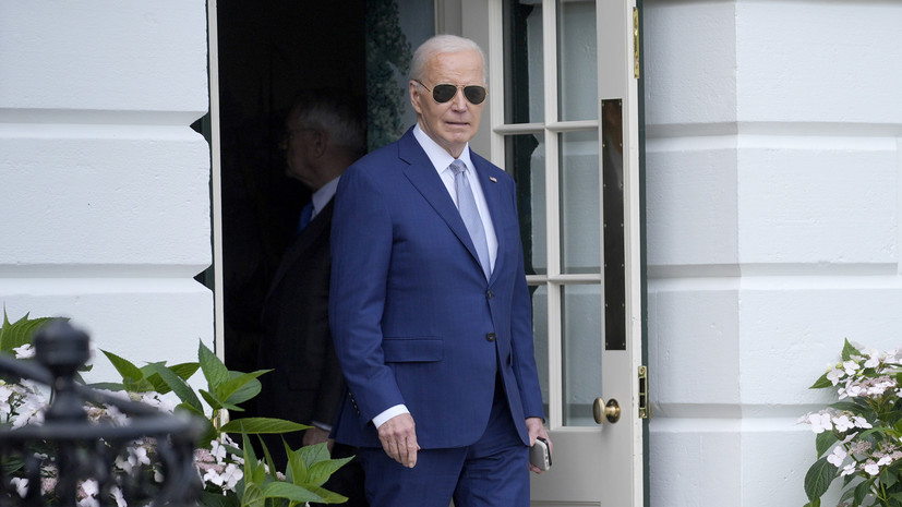 Экс-помощница Байдена призвала рассказать правду о коррупции президента США