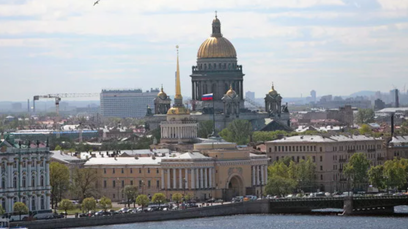 В петербургском сквере имени Кнорозова проведут работы по благоустройству