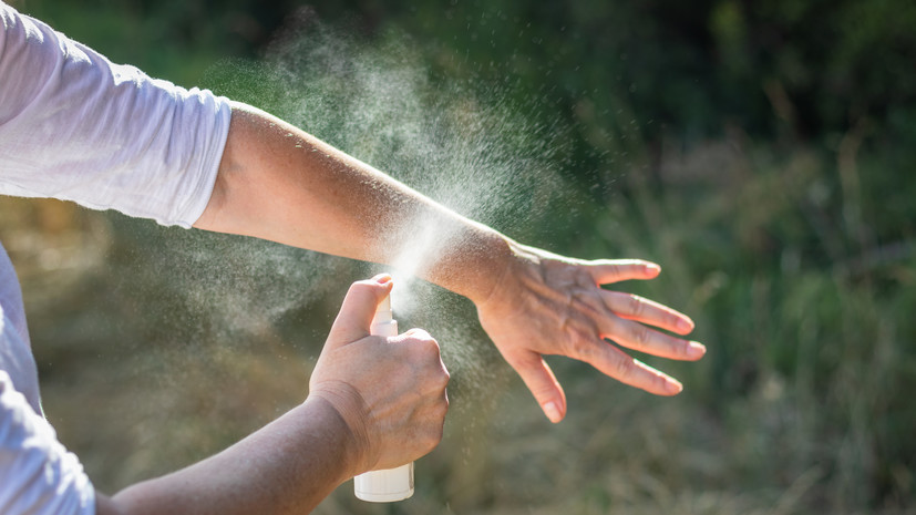 Врач Быков: нанесение репеллента на кожу может вызвать аллергию