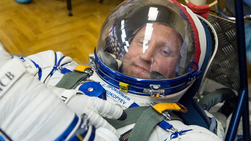 Герой России Прокопьев рассказал о работе в открытом космосе