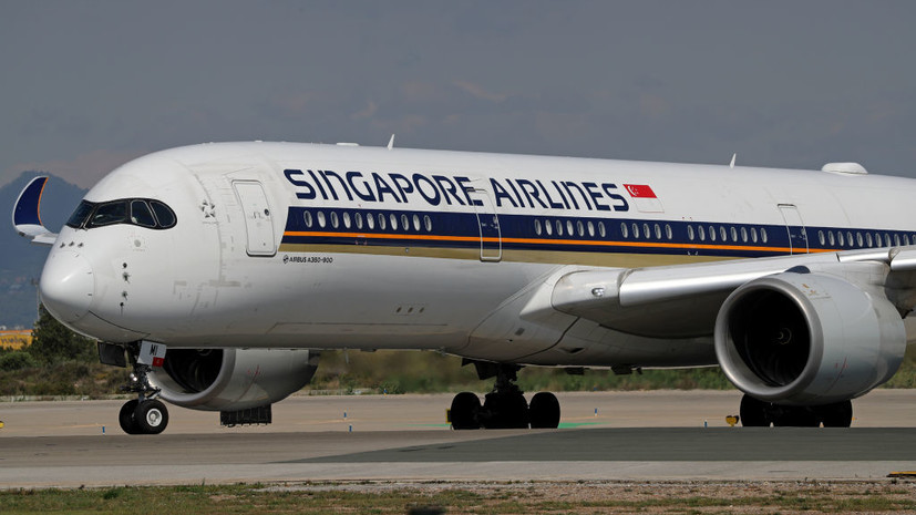 После инцидента с самолётом Singapore Airlines в больницы попали 20 человек
