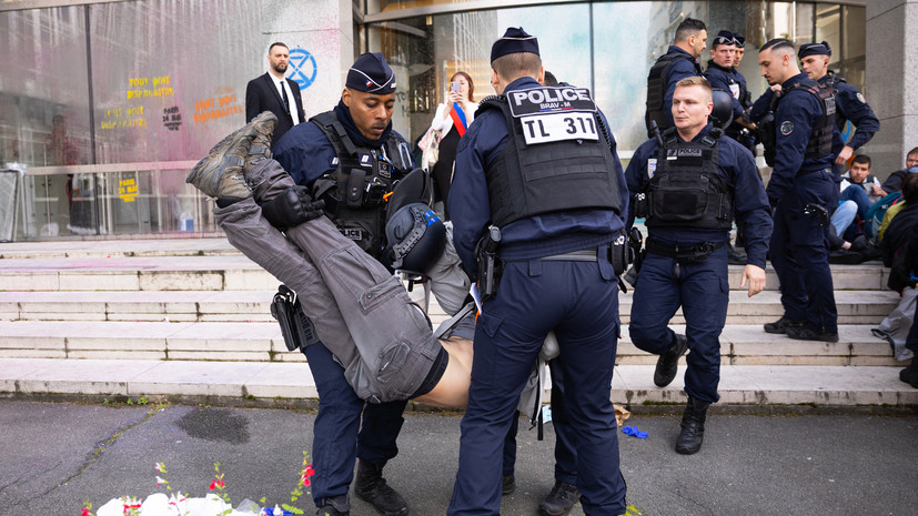 BFMTV: в Париже на протестах задержали 173 экоактивиста