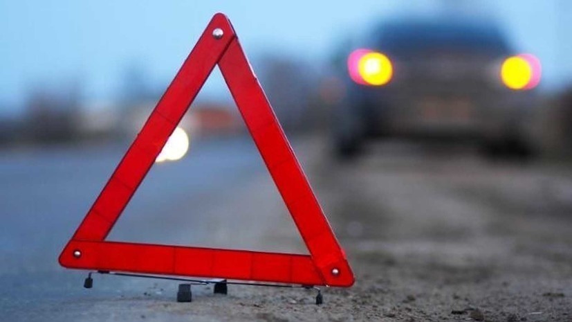 В Самарской области при опрокидывании автомобиля пострадали пять человек