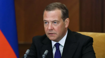 Медведев заявил, что Россия выпускает оружие не в ущерб благополучию граждан
