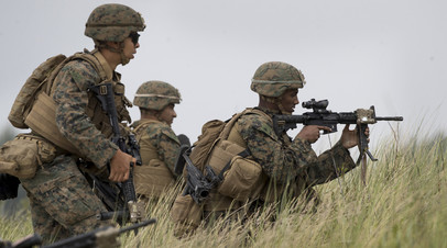 Морские пехотинцы США принимают участие в высадке десанта во время военных учений в Литве