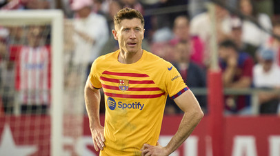 Агент Левандовски назвал чушью слухи об уходе игрока из Барселоны