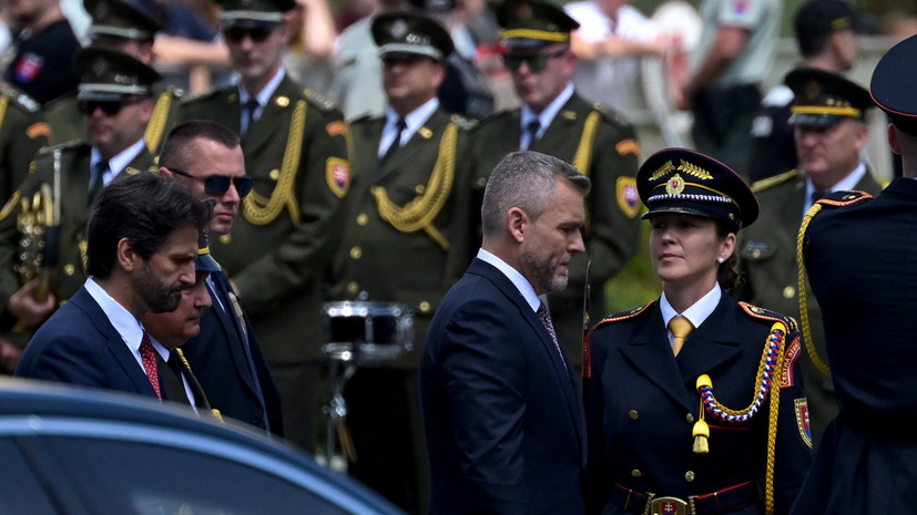 Выступающий против помощи Киеву Пеллегрини вступил в должность главы Словакии