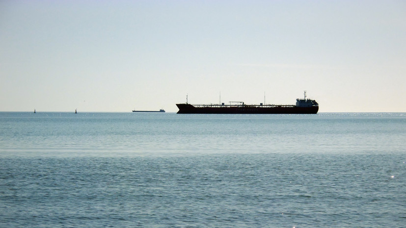 Дания ищет способы ограничить хождение танкеров с российской нефтью в Балтике