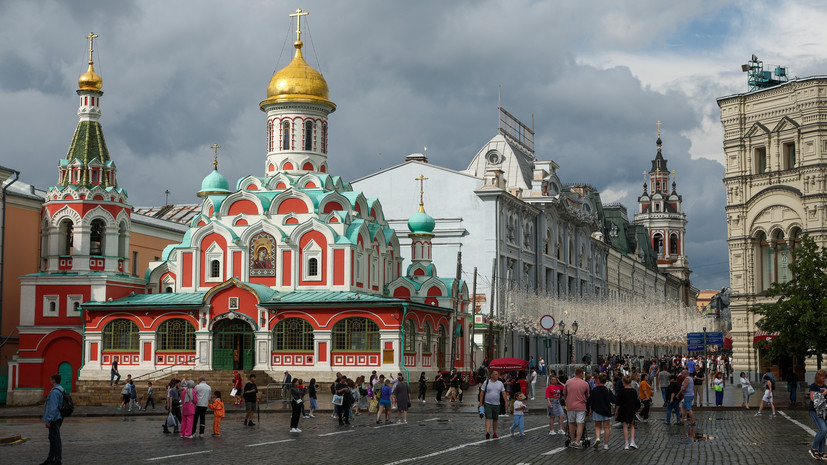 Синоптик Позднякова спрогнозировала тёплые выходные в Москве