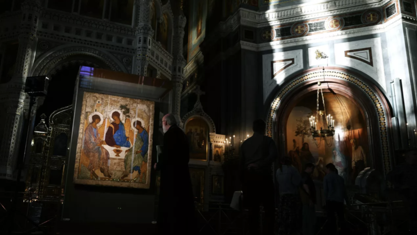 Икона «Святая Троица» Рублёва вывезена из храма Христа Спасителя