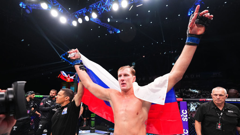 Волков является одним из претендентов на бой за титул чемпиона UFC