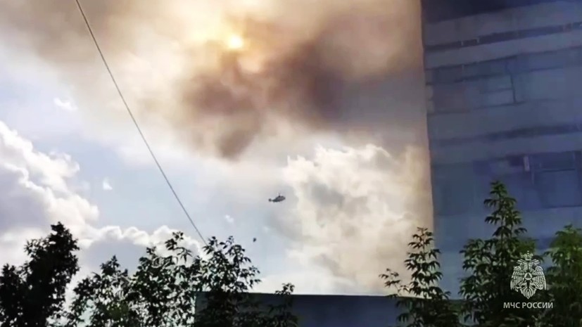 Второй вертолёт направлен для тушения пожара в подмосковном Фрязине