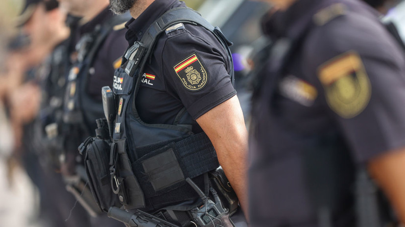 Источник: Испания направит 313 полицейских в Париж для усиления безопасности во время ОИ