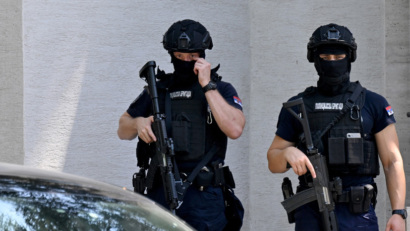 Сербская полиция проводит задержания после нападения у посольства Израиля