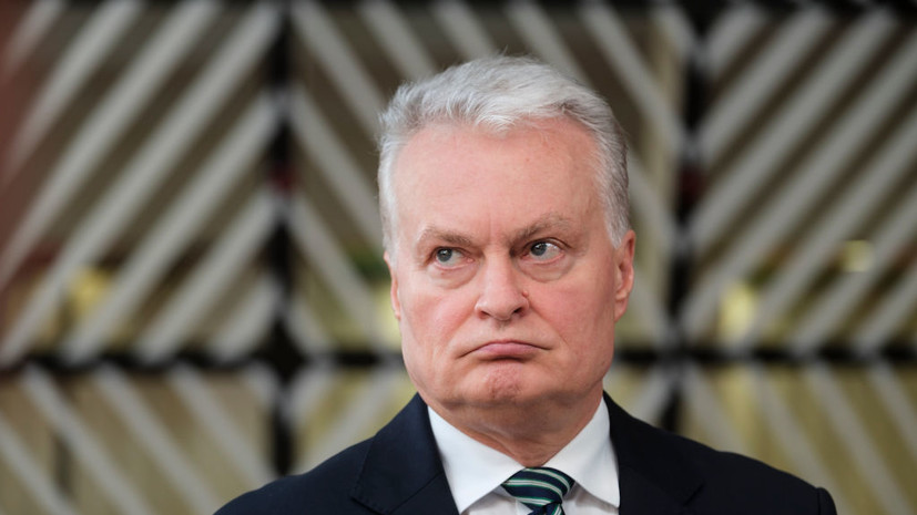 Президент Литвы поддержал выход страны из Конвенции по кассетным боеприпасам