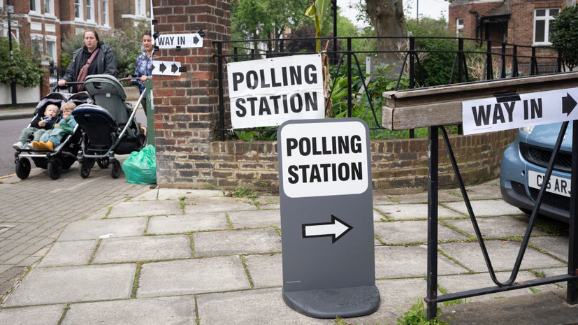 В Великобритании начались досрочные парламентские выборы