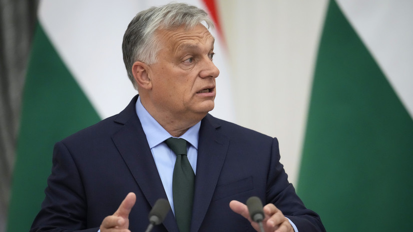 Орбан назвал бюрократической бессмыслицей критику со стороны ЕС