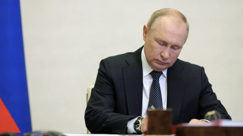 «Это будет действительно справедливо»: Путин вернул индексацию пенсий работающим россиянам