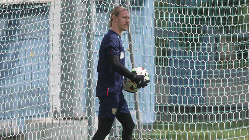 Кафанов: Сафонов сможет играть за сборную после перехода в ПСЖ