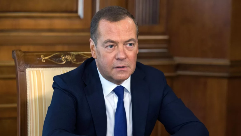 Медведев: рост объёмов производства порохов важен для достижения целей СВО