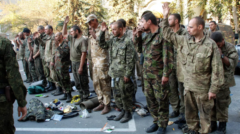 За неделю на линии соприкосновения сдались в плен 22 украинских военных