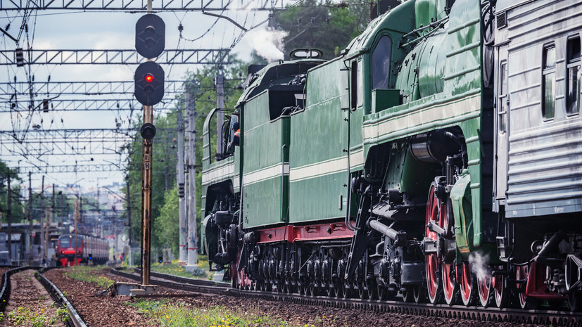 ЮВЖД: 20 пассажирских поездов задерживаются из-за схода вагонов на станции Лиски
