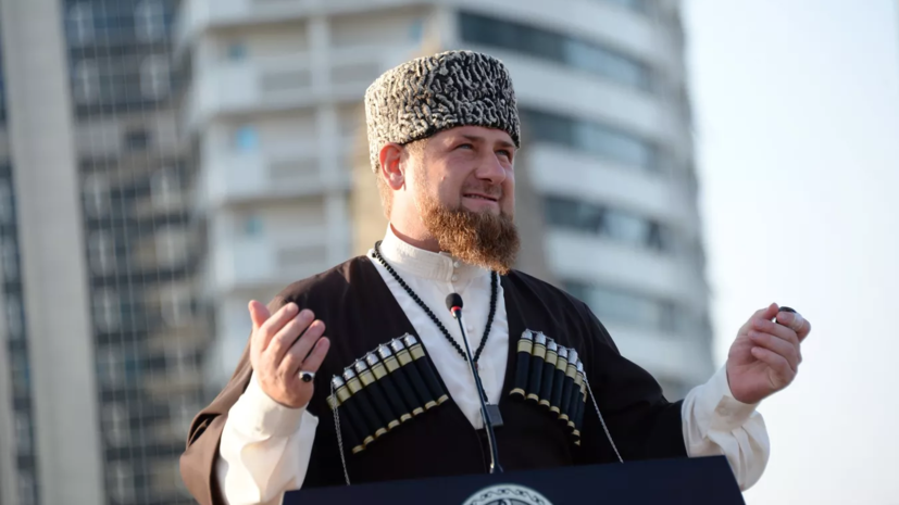 Кадыров попросил не ставить ему памятник, а построить в Чечне социальный объект
