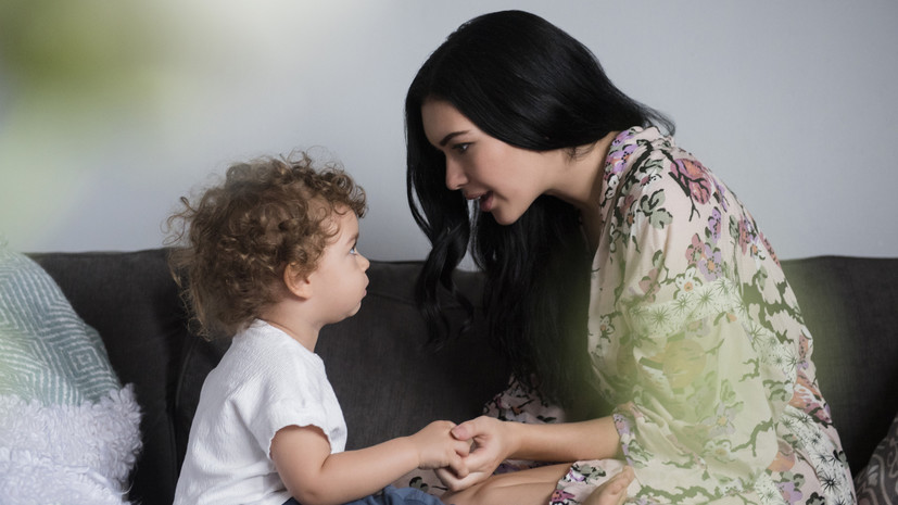 Психолог Слесарева рассказала, как говорить с ребёнком о разводе