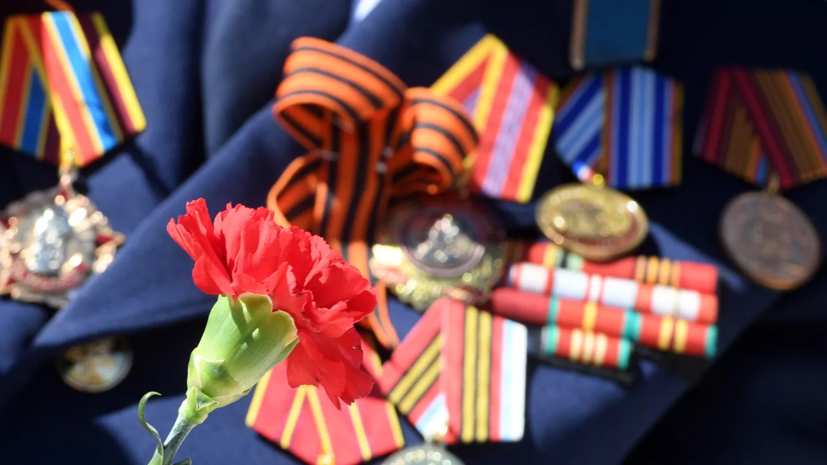 В Курганской области ветерана войны наградили медалью за освобождение Белоруссии