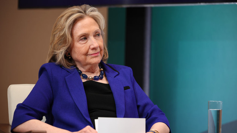 Хиллари Клинтон опубликовала призыв о сборе средств для кампании Харрис