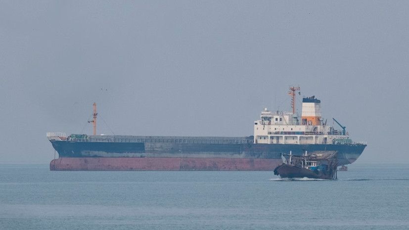 КСИР в Персидском заливе задержал танкер с контрабандным топливом