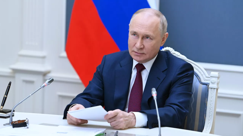 Путин призвал Ковальчука в острых случаях звонить ему напрямую