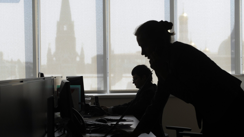 Психолог Сальникова посоветовала различать понятия «трудоголизм» и «трудоспособность»