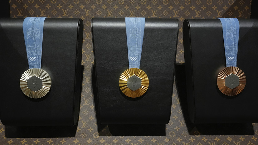 Стоимость золотой олимпийской медали приблизилась к $1 тыс.