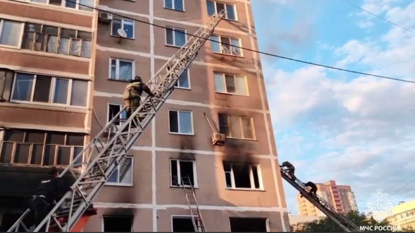 МЧС: пожар в многоэтажке в Ульяновске полностью потушен