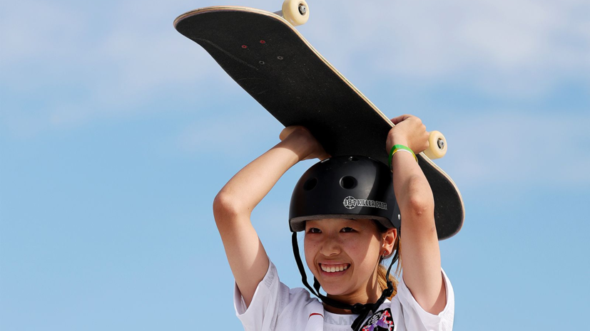 14-летняя японка стала олимпийской чемпионкой по скейтбордингу