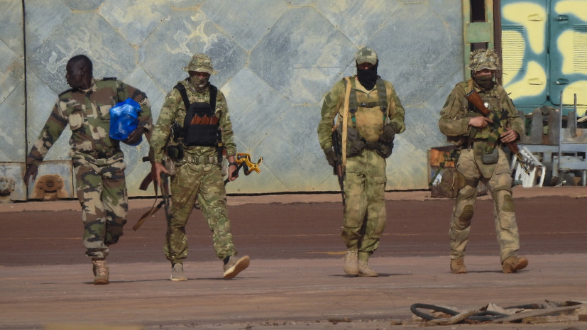 «Остались втроём, продолжаем вести бой»: в Группе Вагнера рассказали о столкновении с сепаратистами в Мали