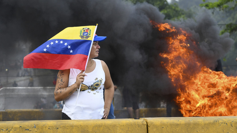 Песков призвал оппозицию Венесуэлы смириться с выбором народа страны