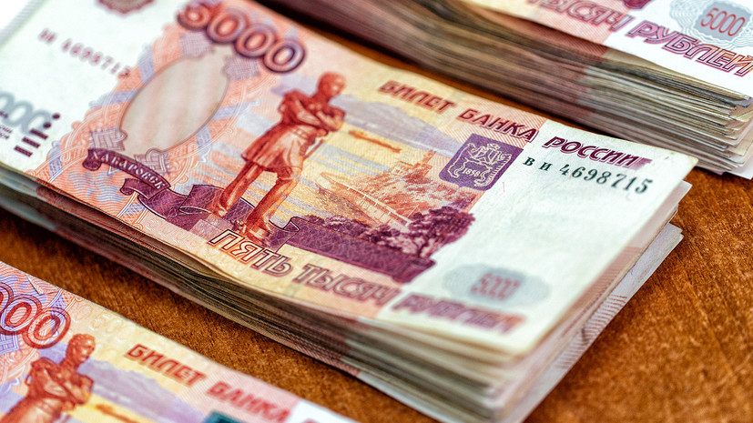 Приставы с начала года взыскали 986 млн рублей с уклоняющихся должников
