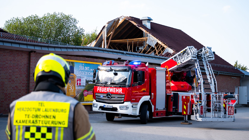 В Германии при обрушении крыши магазина пострадали 14 человек