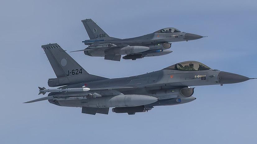 Французский экс-пилот заявил, что ВСУ разделят F-16 на два воздушных флота