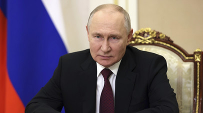 Путин установил разовую выплату 400 тысяч рублей для участников СВО