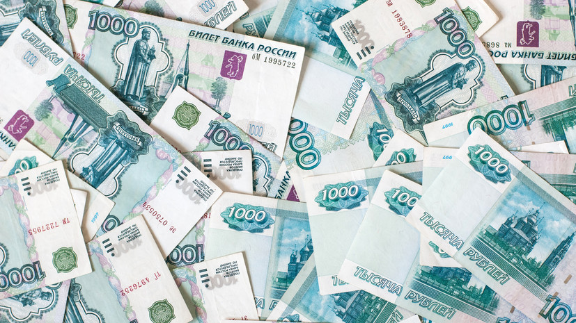 На сумму до 10 тыс. рублей: Совфед одобрил закон о разовой выплате семьям из остатка маткапитала