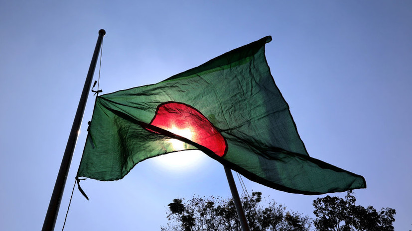 Президент Бангладеш распустил парламент на фоне отставки премьера