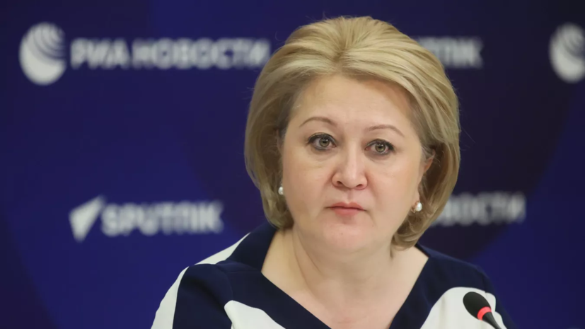 Гумерова рассказала об инициативах по изменению системы оплаты труда педагогов