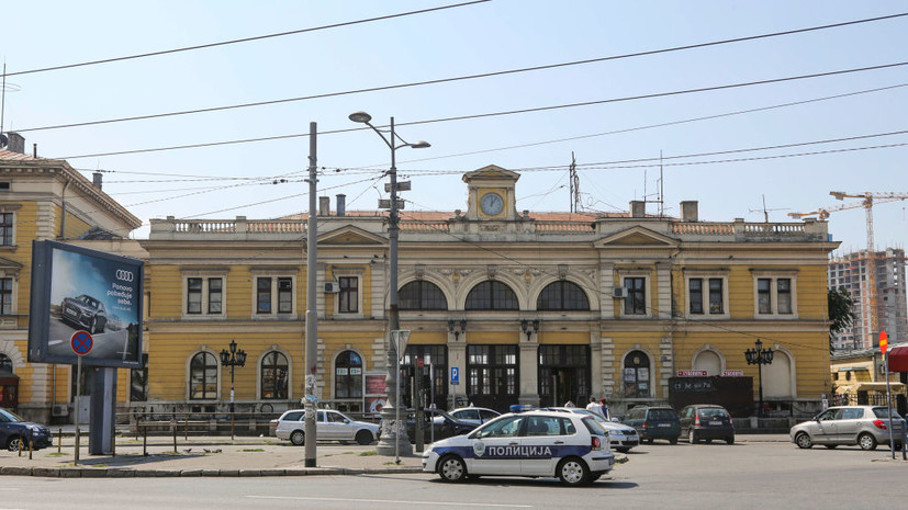 Сербская полиция деблокировала вокзалы в Белграде