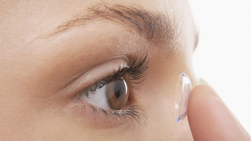Врач Шилова: из-за частого ношения линз может начаться воспаление глаза