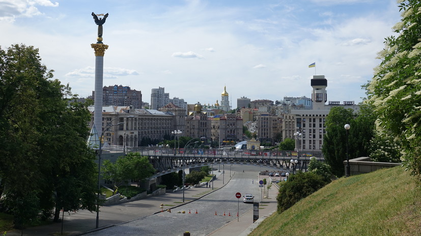 Вэнс допускает, что Киеву придётся отказаться от притязаний на территории России